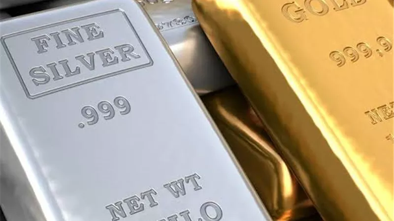 توقعات أسعار الذهب والفضة 2026.. الفضة تتفوق على الذهب في فرص الصعود