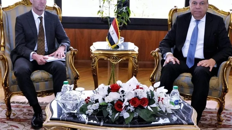 البنك الأوروبي لإعادة الإعمار: توفير الدعم الفني والتمويلي اللازم لمشروعات تطوير المطارات المصرية