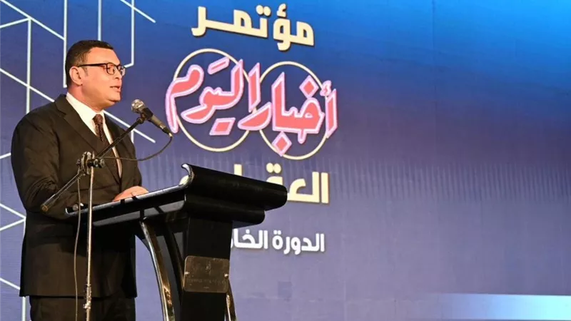 وزير الإسكان: ملتزمون بتوفير الدعم لتذليل العقبات أمام المطورين والمستثمرين وتمكينهم من أداء دورهم التنموي
