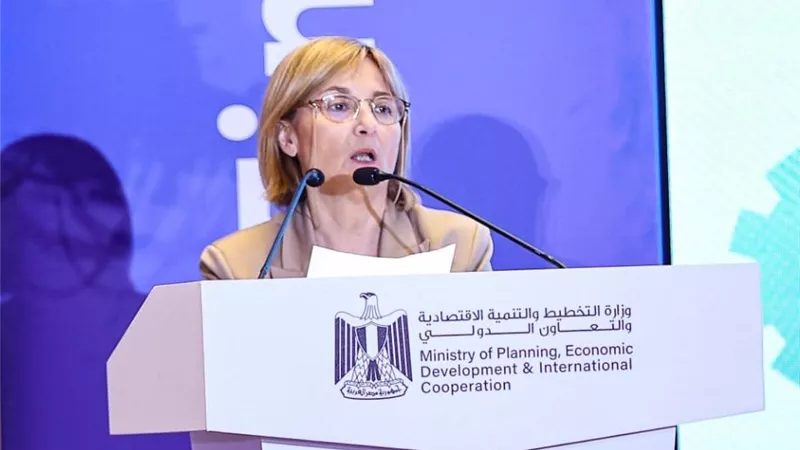 نائب رئيس بنك الاستثمار الأوروبي: 3 برامج استثمارية لتطوير البنية التحتية للطاقة والقطاعات الإنتاجية