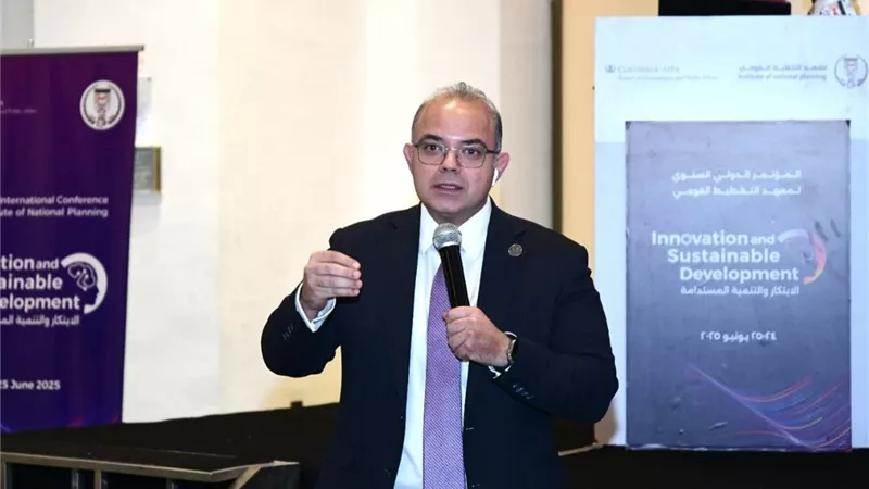 رئيس الرقابة المالية: رقمنة الخدمات المالية يبني طبقة متوسطة ميسورة الحال من خلال الادخار التراكمي