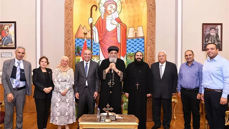 رئيس البنك الزراعي المصري يلتقي البابا تواضروس الثاني لتعزيز التعاون والتوسع في تمويل مشروعات الأديرة