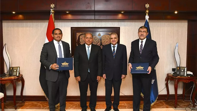توقيع بروتوكول تعاون بين بنك مصر وهيئة قناة السويس في مشروعات التطوير العقاري