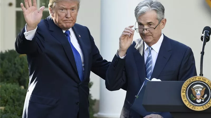 البيت الأبيض يوصل تصعيد حملة الضغط على رئيس الاحتياطي الفيدرالي من خلال استهداف تجديد مقره الرئيسي