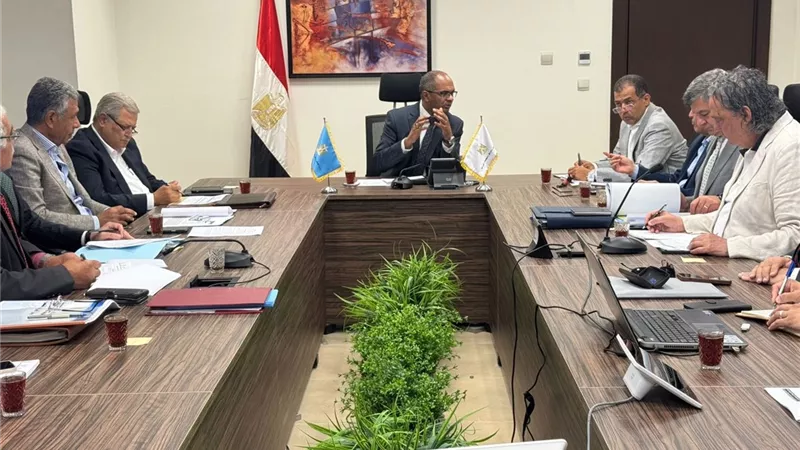 نائب وزير الاسكان يتابع موقف عددٍ من مشروعات مياه الشرب والصرف الصحى