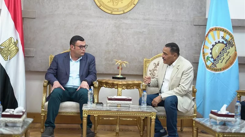 وزير الإسكان يصل محافظة مطروح لمتابعة موقف عدد من المشروعات بالمحافظة