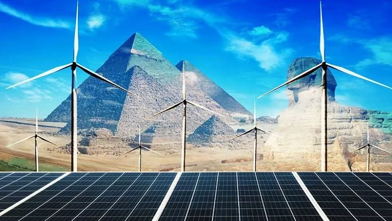 الكهرباء في مصر بعد 30 يونيو.. توسع كبير في الطاقة النظيفة