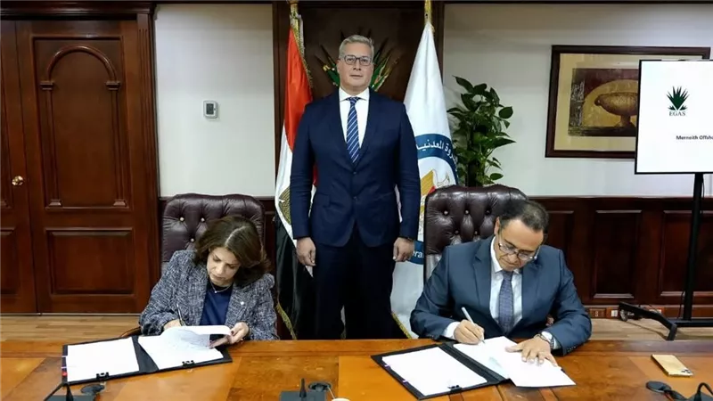 وزير البترول يشهد توقيع 4 اتفاقيات جديدة لتعزيز استكشاف الغاز الطبيعي