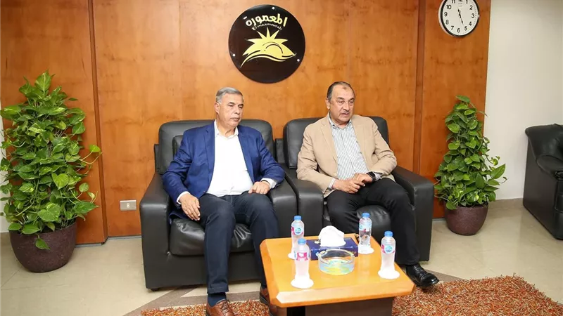 وزير قطاع الأعمال ومحافظ الإسكندرية يتفقدان منطقة المعمورة لبحث التطوير