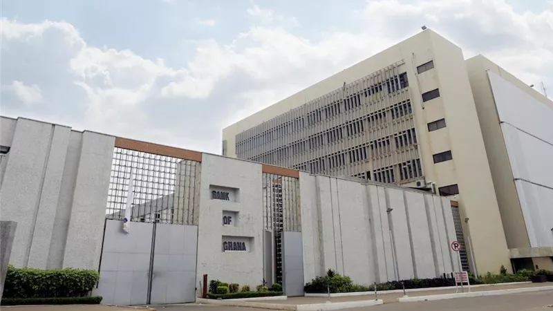 بنك غانا المركزي يقرر أكبر خفض لسعر الفائدة في تاريخه
