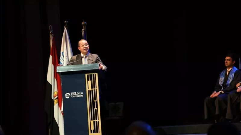  وزيرا التعليم العالي والمالية يشهدان حفل تخريج دفعة جديدة من جامعة أسلسكا