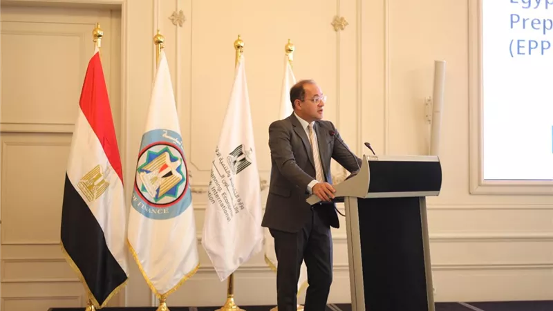 وزير المالية يعلن إطلاق مبادرة إنشاء حساب لتمويل دراسات ومستشاري الطرح