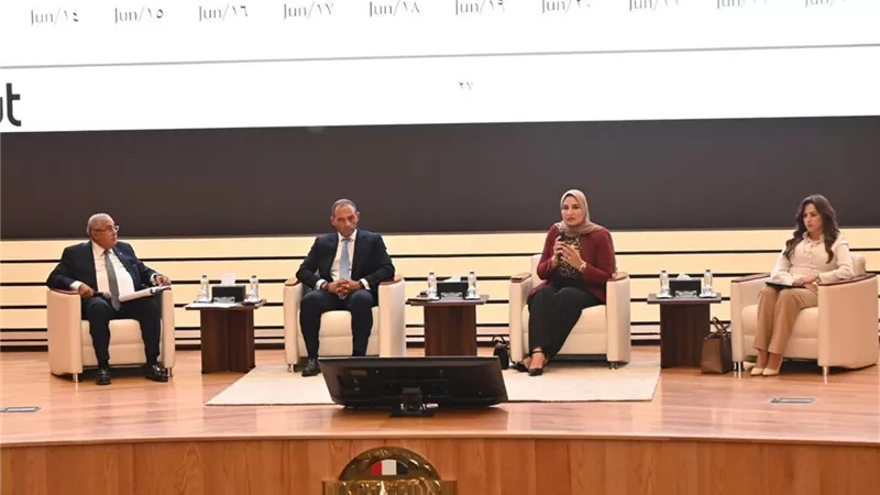 الرقابة الإدارية تنظم جلسة بعنوان 