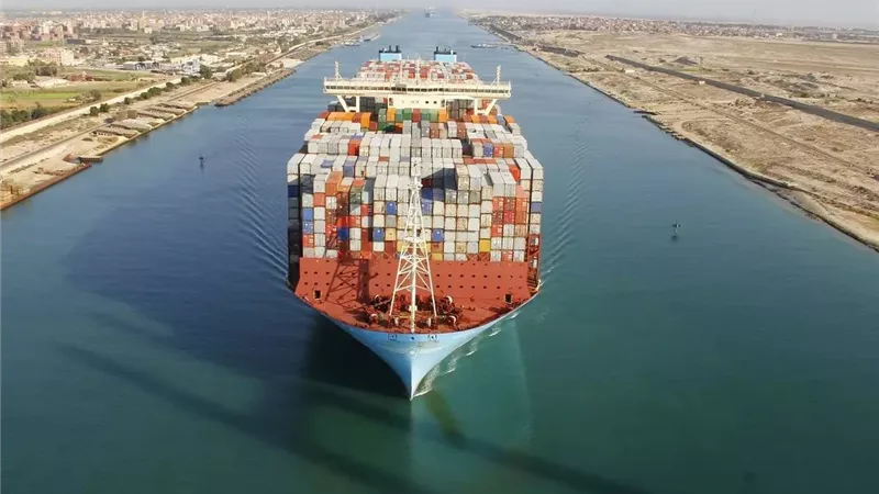 مطالب بتوسيع صلاحيات جهاز المناطق اللوجستية لضبط السوق ورفع جودة الخدمات.. تفاصيل