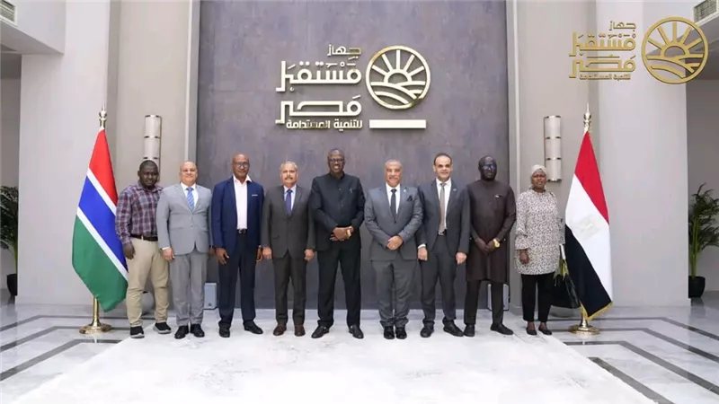 وفد من جامبيا يزور 