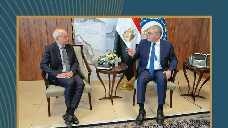 وزير البترول يبحث مع توتال إنرجيز الفرنسية فرص الإستثمار وتعزيز التعاون