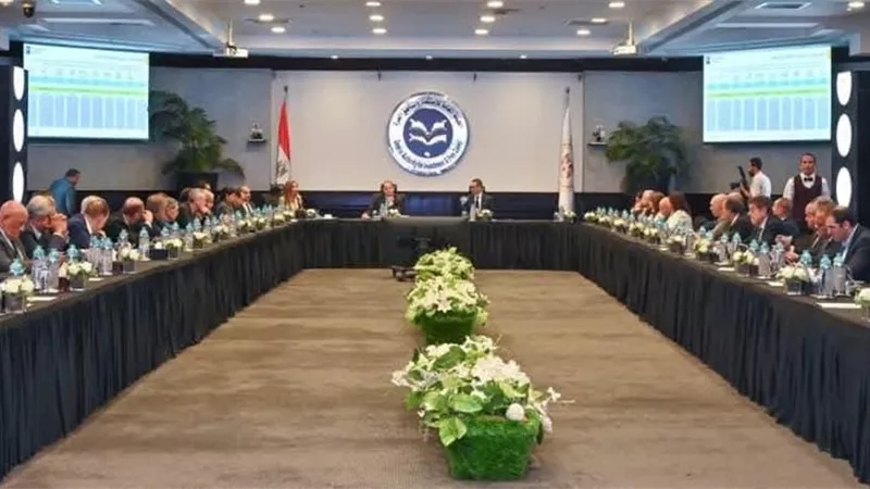 وزيرا الاستثمار والمالية يعقدان اجتماعًا تشاوريًا مع ممثلي القطاع الخاص حول الإصلاحات