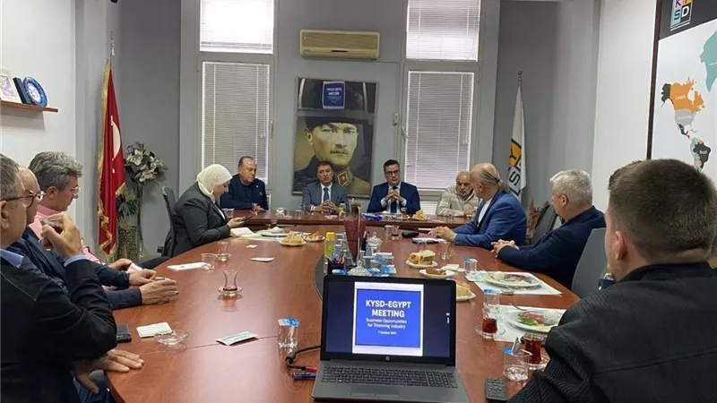 شركات تركيا تبحث ضخ استثمارات جديدة في مصر لإنشاء مصانع لمستلزمات وإكسسوارات الملابس