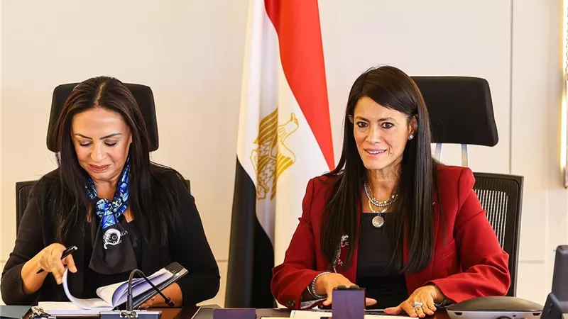 وزيرة التخطيط تبحث مع وزيرة التضامن الاجتماعي الخطة الاستثمارية للوزارة لعام 2025/2026