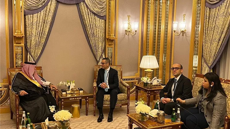 مباحثات مصرية سعودية بالرياض لتعزيز الاستثمارات وتوسيع حركة التجارة والربط بين الموانئ