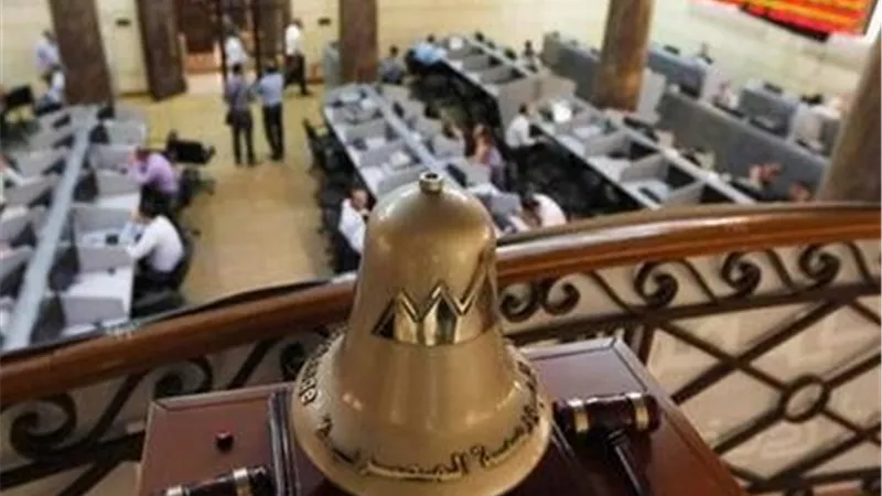 البورصة تغلق جلسة اليوم على تباين المؤشرات وسط ضغوط بيعية عربية