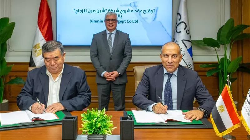 باستثمارات تتجاوز 70 مليون دولار.. إنشاء مصنع جديد لإنتاج الأواني الزجاجية ومنتجات البايركس بالسخنة