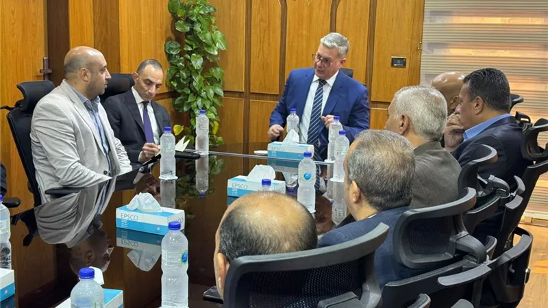 وزير البترول يجري زيارة مفاجئة لشركة أبسكو لمتابعة سير العمل ودعم تنفيذ الأنشطة