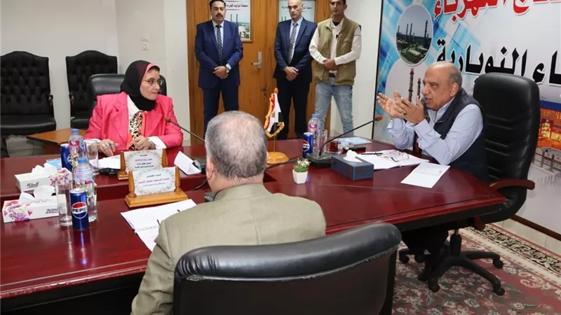 وزير الكهرباء يتفقد محطة النوبارية بقدرة 2250 ميجاوات ونسبة إتاحية 95% 