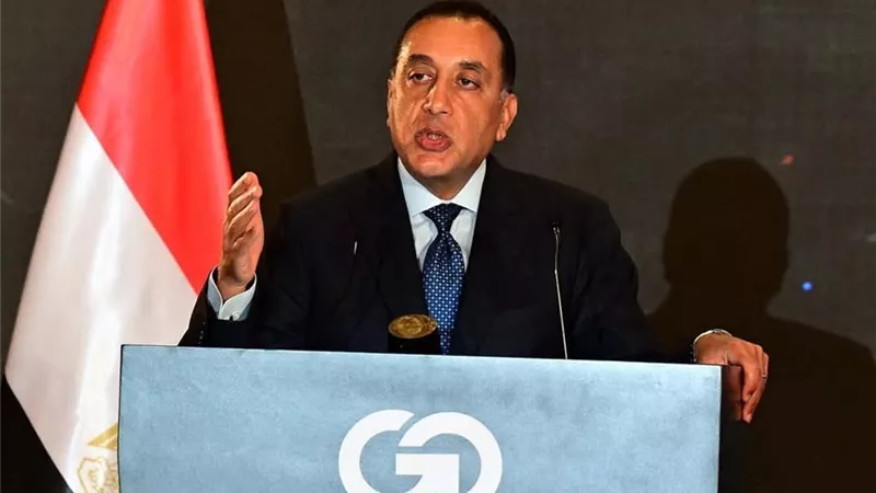 مدبولي: مصر تتصدر إفريقيا في سرعة الإنترنت وتستثمر 6 مليارات دولار لتطوير البنية الرقمية