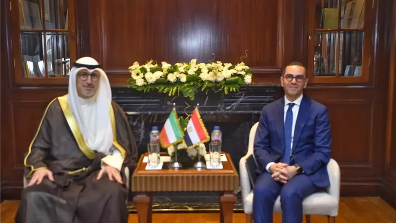 مصر والكويت تتفقان على مضاعفة حجم الاستثمارات والتبادل التجاري بين البلدين