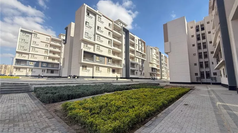 وزير الإسكان يتابع تسليم وحدات «سكن لكل المصريين» بمدينة حدائق العاصمة