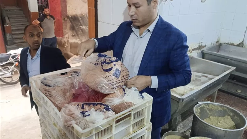 حماية المستهلك تضبط لحوم فاسدة قبل بيعها للمواطنين والمطاعم في شبرا الخيمة 
