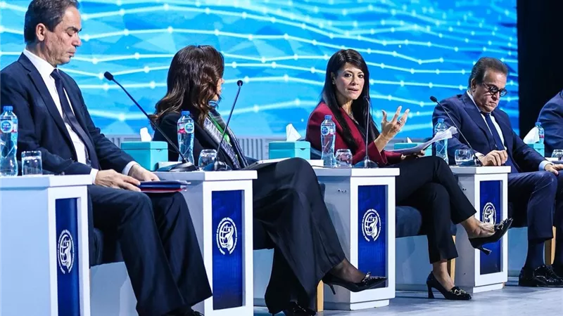 «المشاط»: الصحة ركيزة للنمو الاقتصادي واستراتيجية الدولة للتحول الرقمي تعزز الاستثمار الطبي