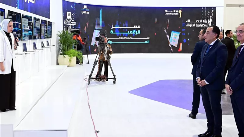 مدبولي يشهد إطلاق خدمات جديدة للمصريين بالخارج على منصة 