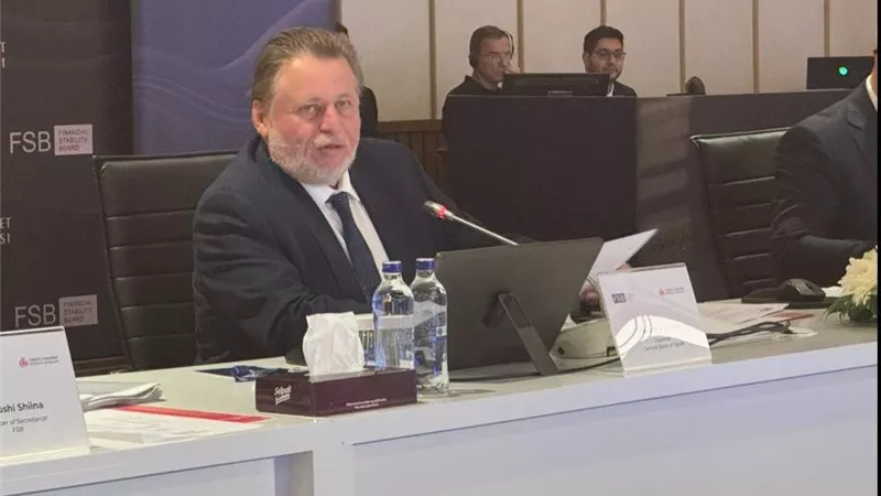 محافظ المركزي يرأس اجتماع المجموعة التشاورية للشرق الأوسط وشمال إفريقيا بمشاركة التركي