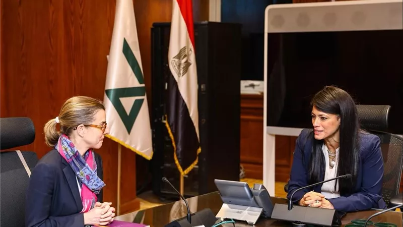 تمويلات القطاع الخاص ترتفع إلى 15 مليار دولار بدعم فرنسي.. تفاصيل