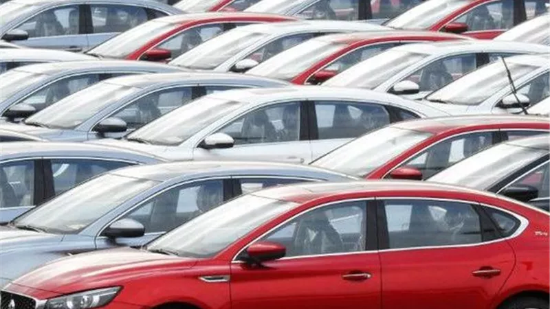 رئيس رابطة تجار السيارات: نقل المعارض سيشعل الأسعار ويعيد الارتفاع مجدداً قريباً