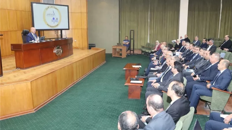 وزير الصناعة يقود «معركة التوطين».. اجتماع حاسم مع 23 مصنعًا لإطلاق عصر الصناعة المحلية في المركبات