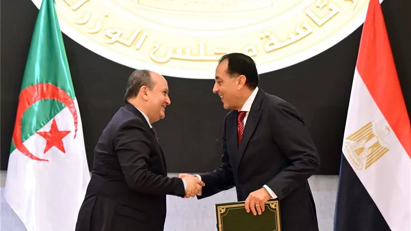 مصر والجزائر تطلقان «مرحلة شراكة عميقة» بتوقيع اتفاقيات تمتد لـ 15 قطاعاً حيوياً