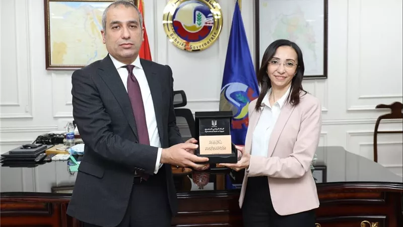 رئيس البنك الزراعي يبحث مع محافظ البحيرة دعم برامج تمويل صغار المزارعين