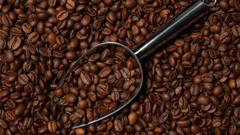 تراجع أسعار القهوة مع تحسن توقعات المعروض العالمي