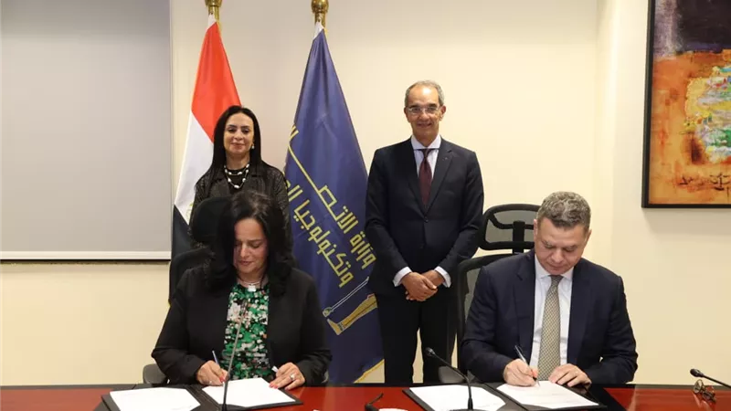 وزير الاتصالات: توفير التدريب لذوي الاضطرابات العصبية المتنوعة بتخصصات تكنولوجية