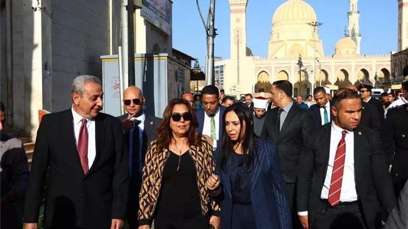 وزيرة التنمية المحلية تعلن مشروع سياحي متكامل لإعادة الهوية البصرية لمسجدالسيد البدوي 