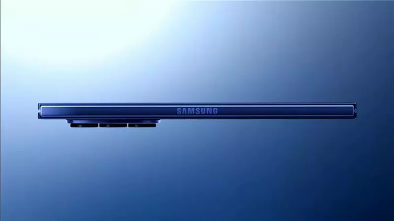 Galaxy Z Fold7 أنحف هاتف قابل للطي من سامسونج..المزايا والعيوب