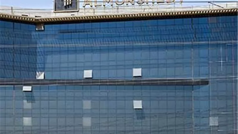 سكان مشروعات معمار المرشدي يستغيثون من تدهور الصيانة وانتشار الكلاب الضالة 