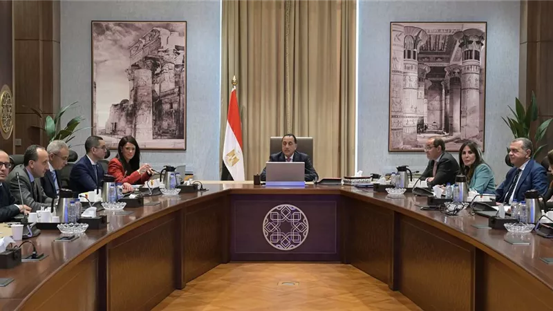 رئيس الوزراء يتابع جهود إصلاح وإعادة هيكلة الهيئات الاقتصادية