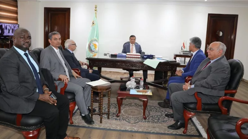 استراتيجيات طموحة.. مشروعات ضخمة لمواجهة شح المياه والتصحر