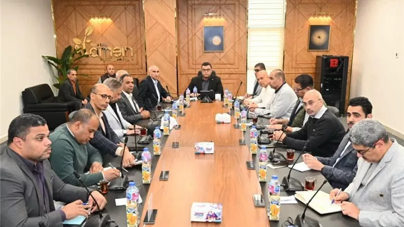 وزير الإسكان يختتم جولته لمتابعة تنفيذ المشروعات بالعلمين والساحل الغربي