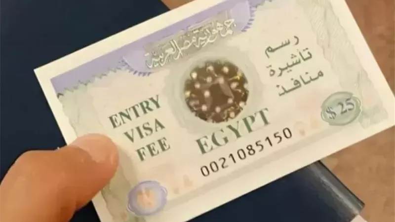 وزارة السياحة تنفي زيادة رسوم تأشيرات الدخول لمصر وتعتبر الأنباء شائعات