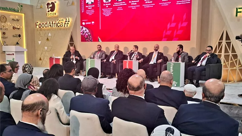 «فوود أفريكا» يشهد مواجهة فكرية ساخنة حول مستقبل التجارة والأغذية في مصر